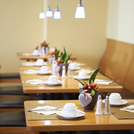 Ghotel Hotel & Living Muenchen-Zentrum Restoran gambar