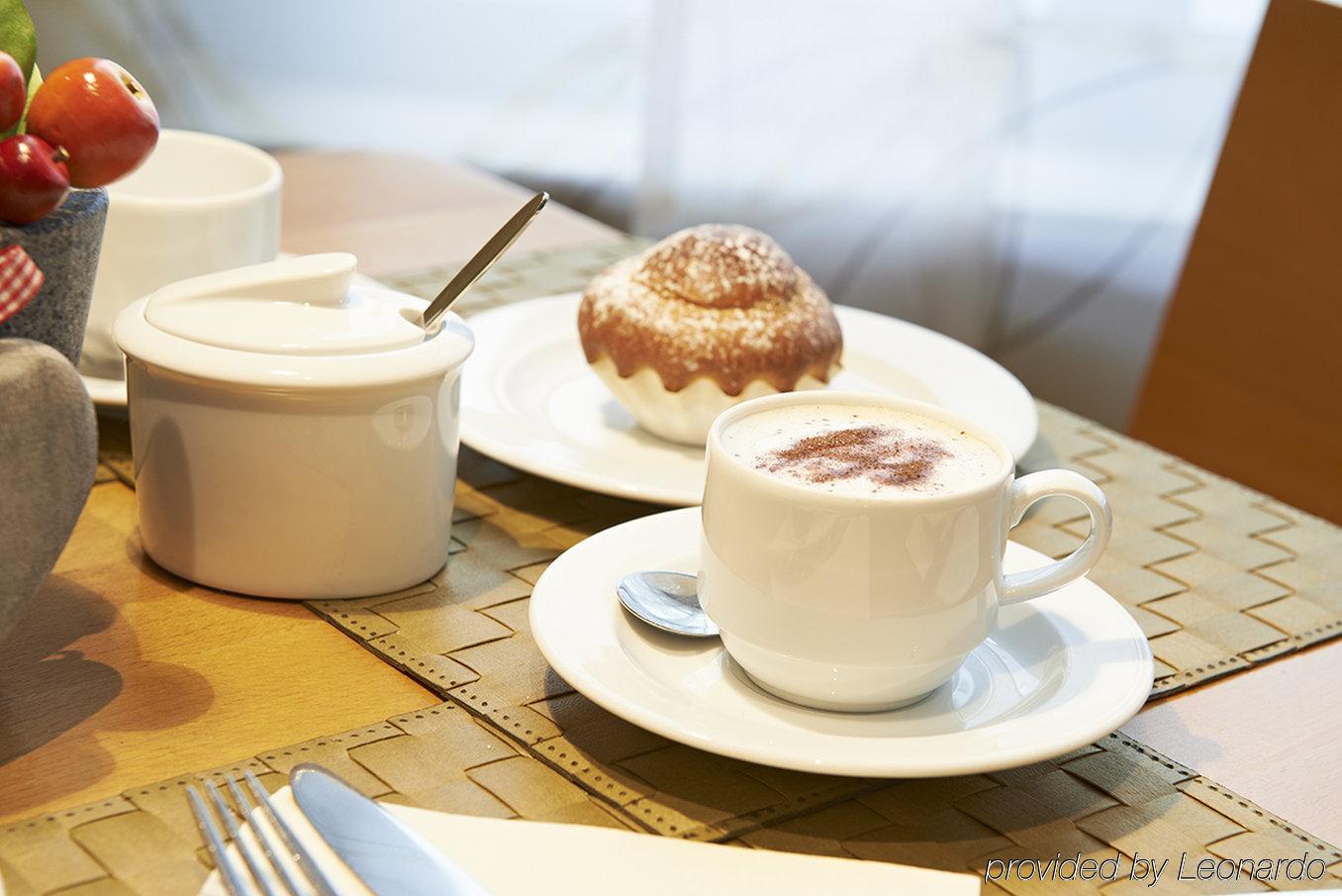 Ghotel Hotel & Living Muenchen-Zentrum Restoran gambar